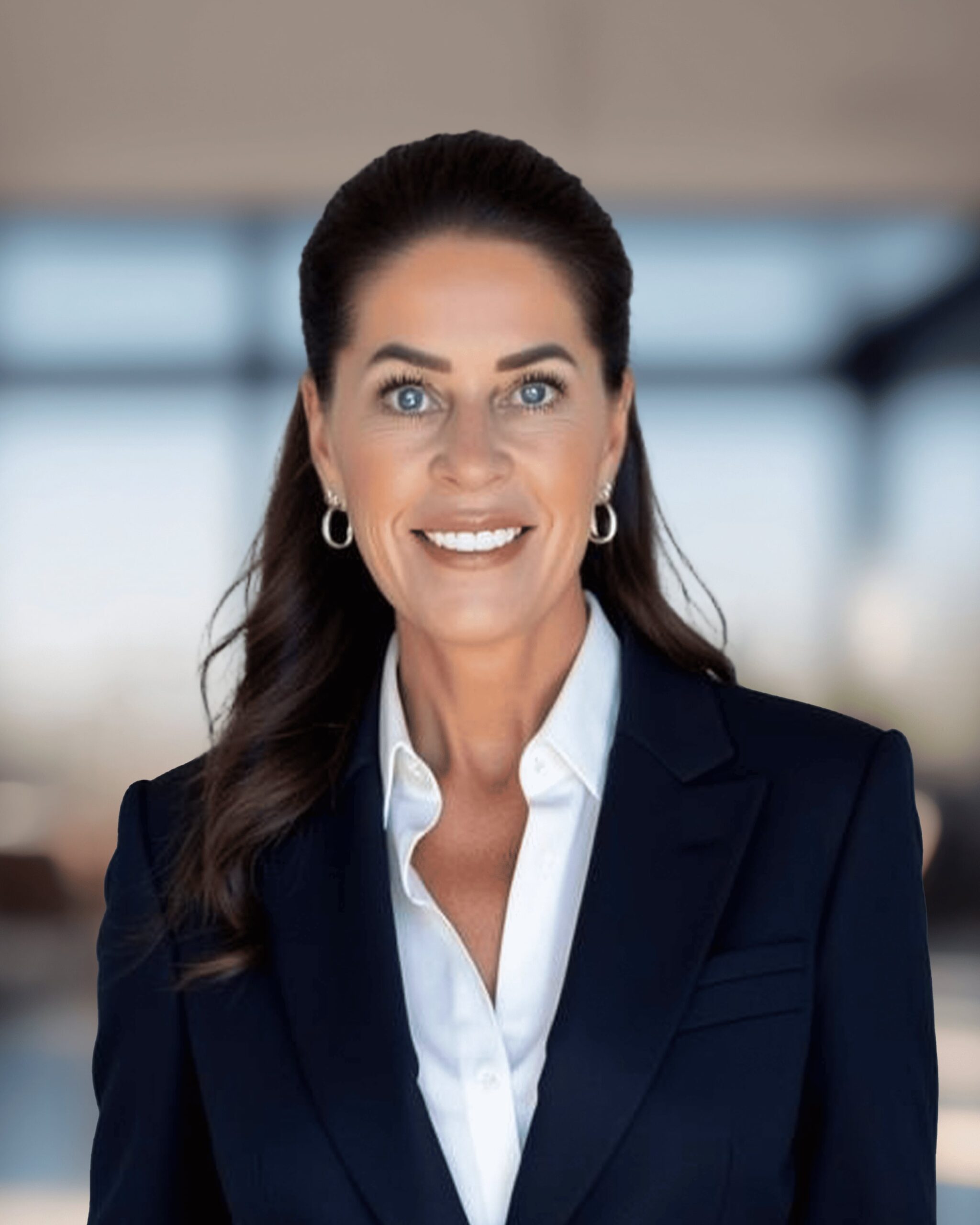Laura-NEW Headshot of Kyle